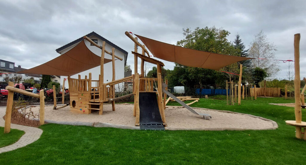 1-08 Kindergarten Rietberg - Quappen Holzbau